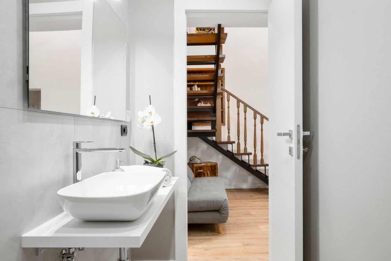 Duplex Luxurious Apt In The Heart Of Bolonha Exterior foto